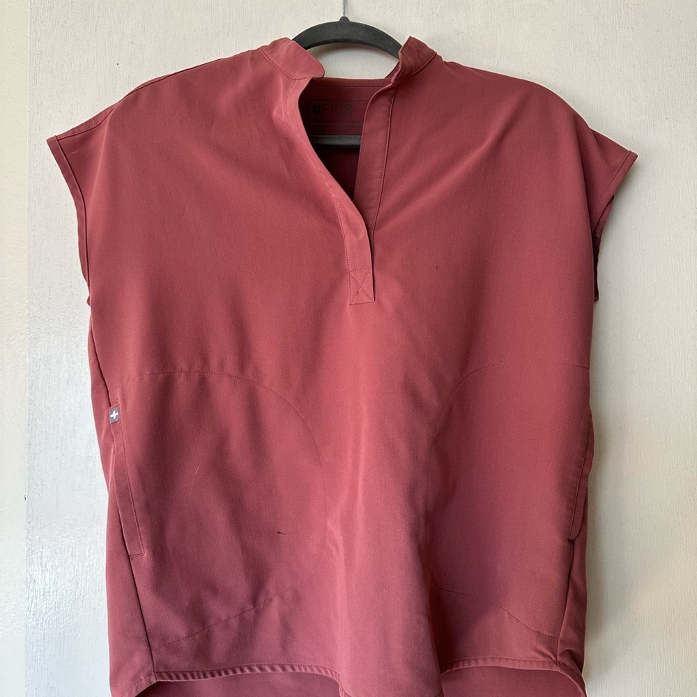 FIGS PINK SCRUBS MAUVE